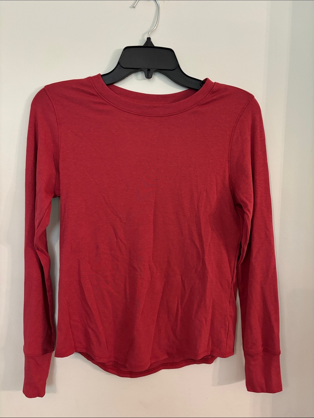 C&C California Long Sleeve Crewneck Top in Berry Red